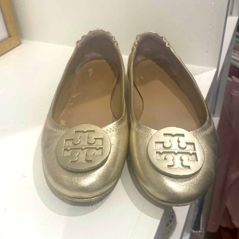 Gold Tory Burch flats! Size 9